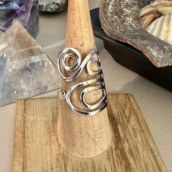 Sterling Silver Swirl Adjustable Statement Ring-Artsy Modern Design - Picture 1 of 7